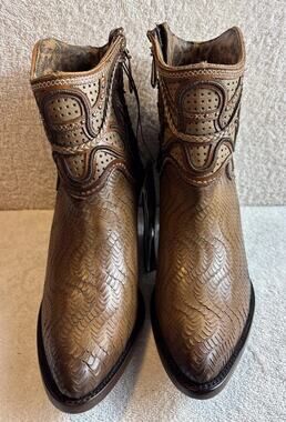 Cuadra Woman Leather Ankle Boots - Handmade by Cuadra Boots Size 10 M
